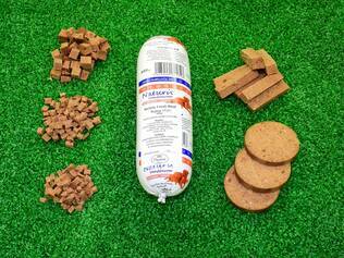 Naturis Fresh Meat Nauta täydennysrehu koirille ja kissoille 650g - Koiran märkäruoat - 5425026042370 - 2