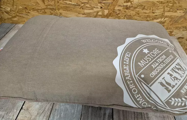 Katsu patja M - Koiran patjat ja peitot - 6430035778072 - 1