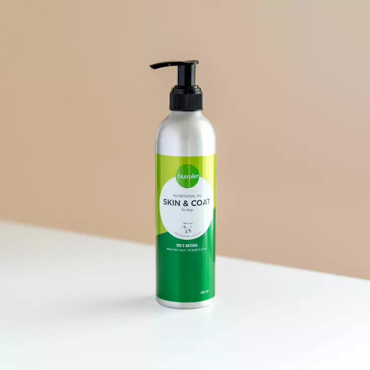 Nutrolin SKIN & COAT öljy (ei sisällä kalaöljyä) - Koiran lisäravinteet - 6430032290539 - 3