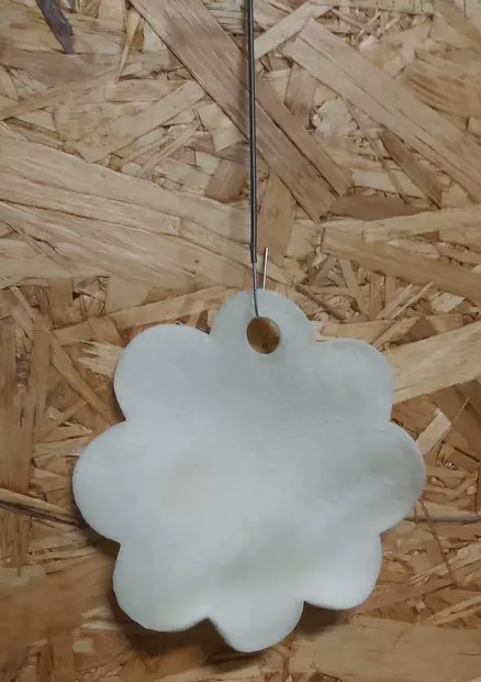 RAUH! Piparinmuotoinen naudannahka herkku koirille Joulukoriste - Koiran puruluut - GINGERBREAD - 1