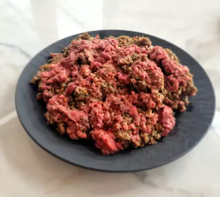 Huippu täysravinto lammas & nauta + kasvikset 800g - Muut koiran raakaruoat - HUIPPULM - 2