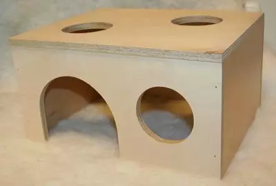 Monitoimi puutalo - Kanin ja jyrsijän pesämökit ja sisusteet - MOKKIR - 1